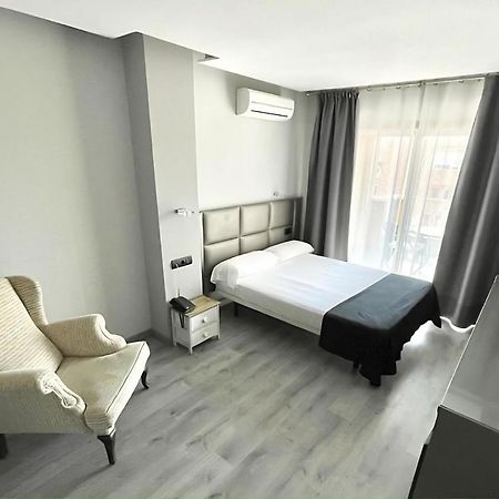 Hotel Parquemar Premium Beach グアルダマル・デル・セグラ エクステリア 写真