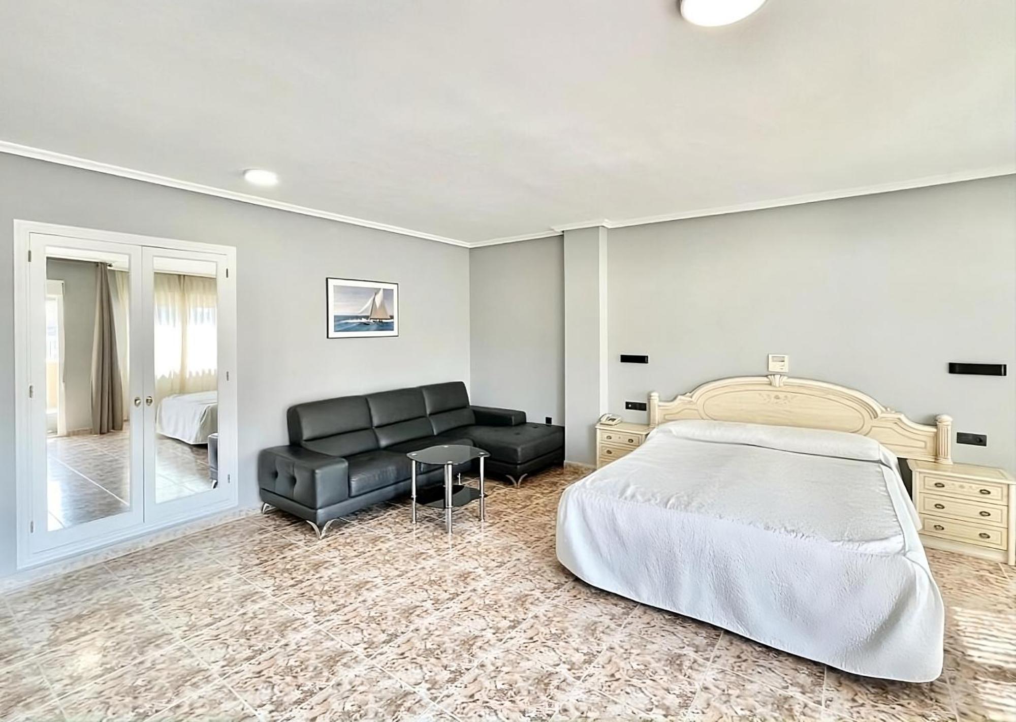 Hotel Parquemar Premium Beach グアルダマル・デル・セグラ エクステリア 写真